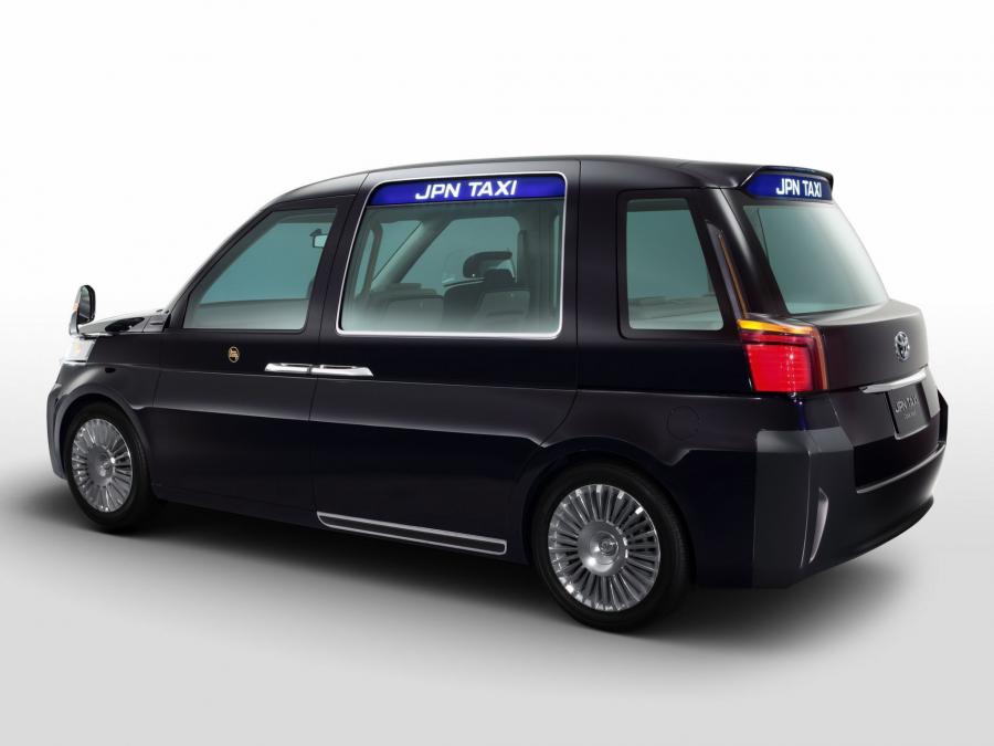  Toyota JPN Taxi Concept 2013 года  (фото 23 из 37)